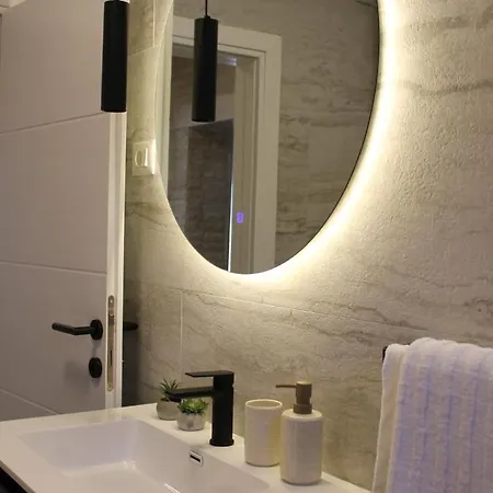 아파트 Lumary 자다르