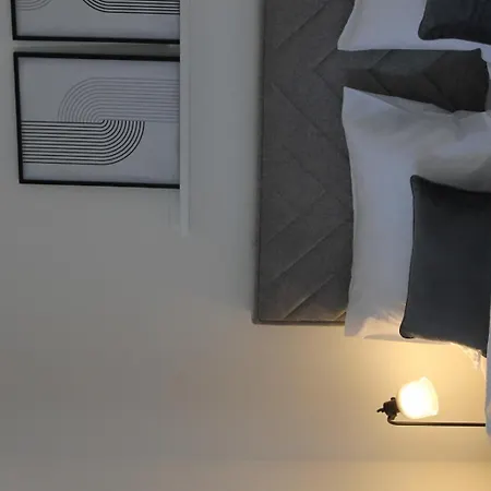 Lumary Apartman *