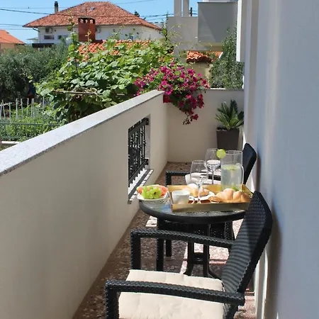 Lumary Apartment *