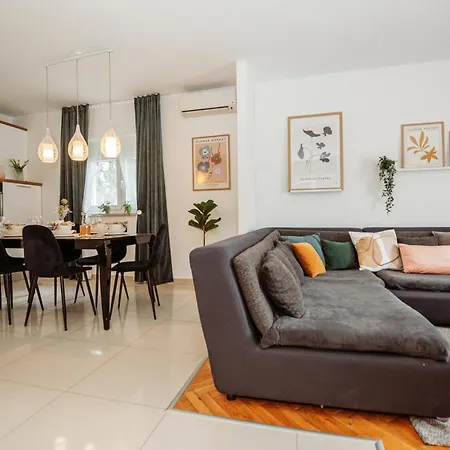Lumary Apartment Zadar